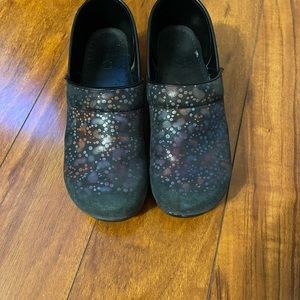 Dansko shoes
